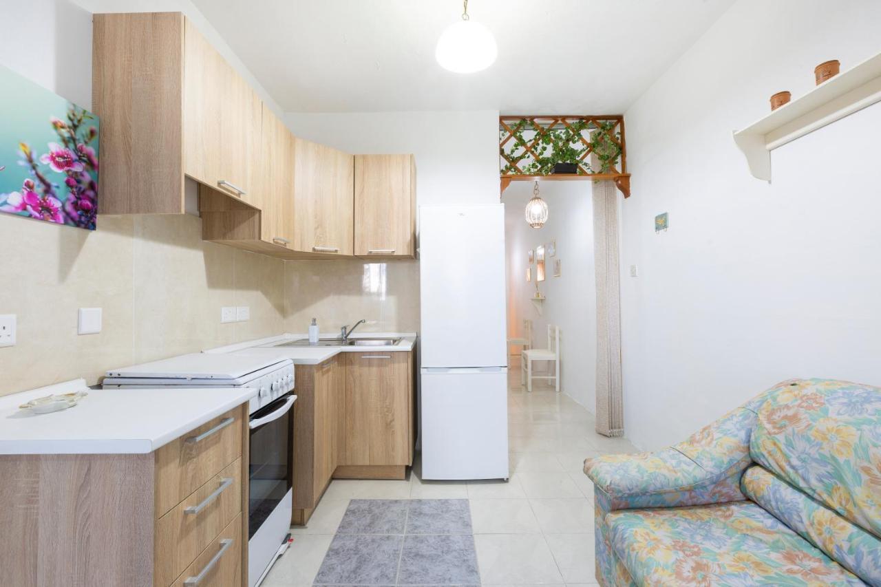 Ne1 - Lovely 2 Bedroom Apartment. Perfect Location Mellieha Exterior foto